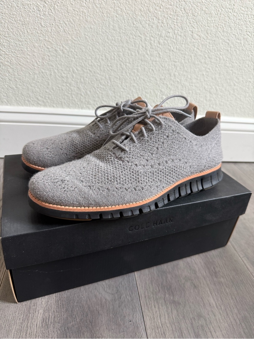 Cole Haan Gray Knit Lace-Up Oxfords with Tan Trim